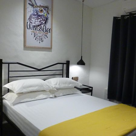 Ola Hostel ملقا المظهر الخارجي الصورة