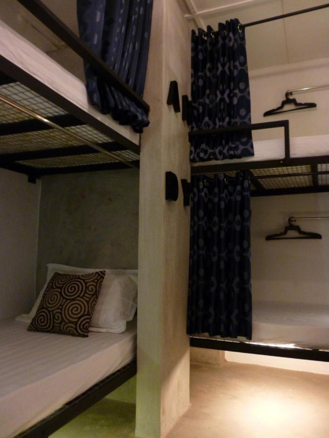 Ola Hostel ملقا المظهر الخارجي الصورة