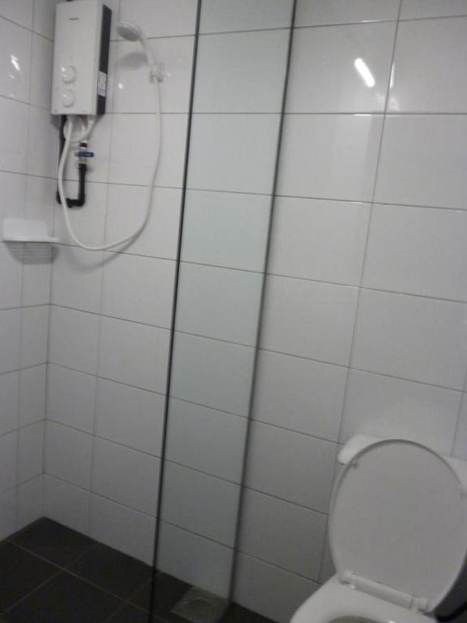 Ola Hostel ملقا المظهر الخارجي الصورة